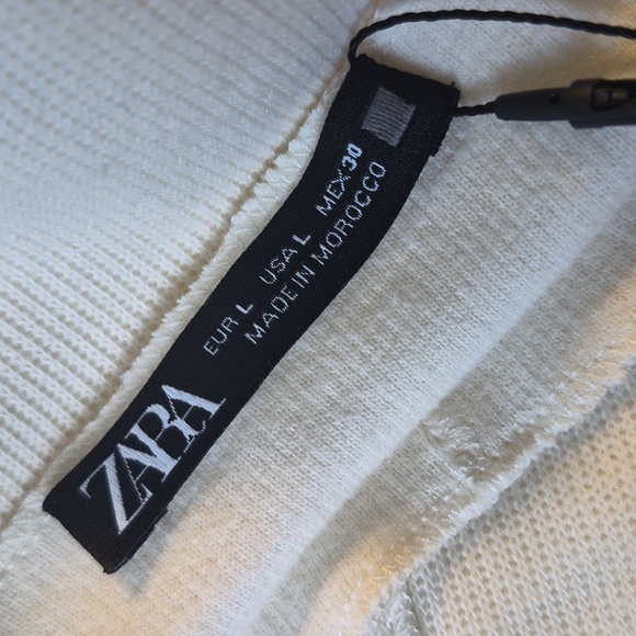 Zara 🆕️ Ribbed Cream Top - Picture 4 of 11